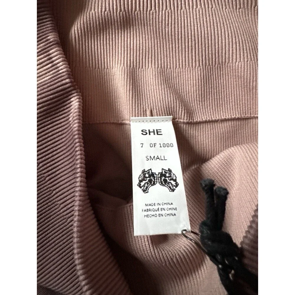 Darc Sport SHE Wolves Forever Everson Seamless Women’s Small Training Shorts NWT - Picture 3 of 5